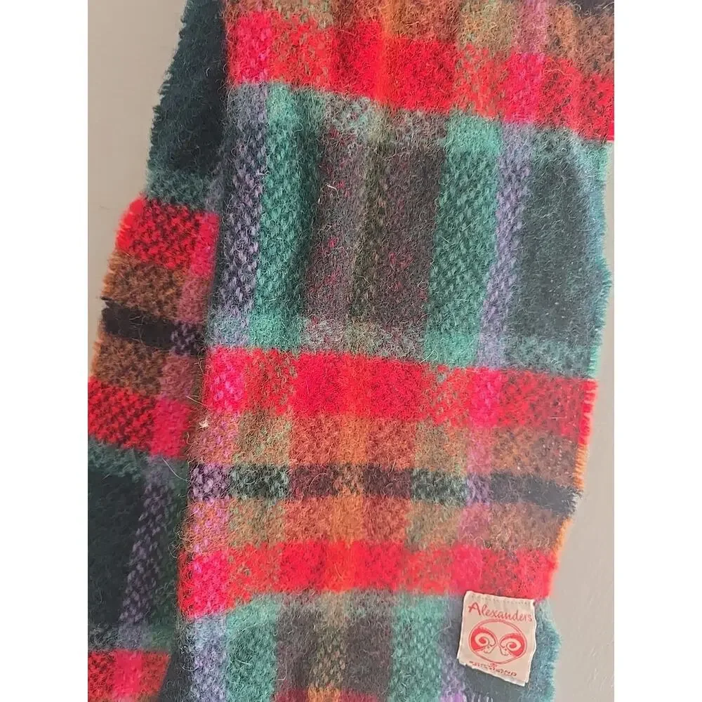 Vintage Alexanders Green Red Plaid Wool Fringe Neck Warmer Scarf Womans Size 60